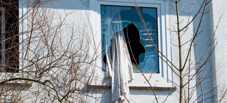Storm Window Installation Contractors in Ashland, CA